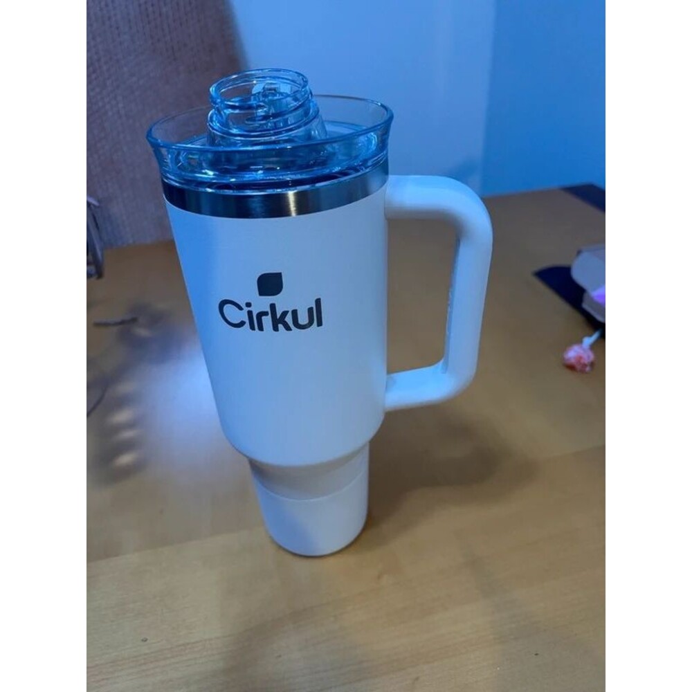 40 oz CIRKUL all day strawsip stainless tumbler